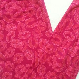 New LuLaRoe TC Lipstick kisses Leggings